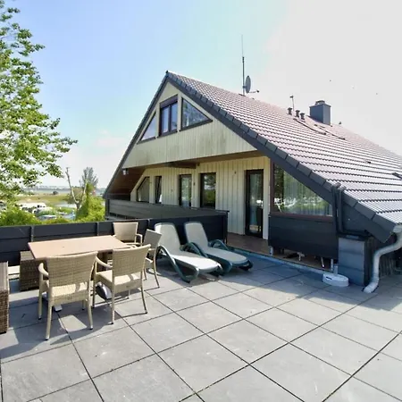 F995 At Wulfener Hals, Fehmarn